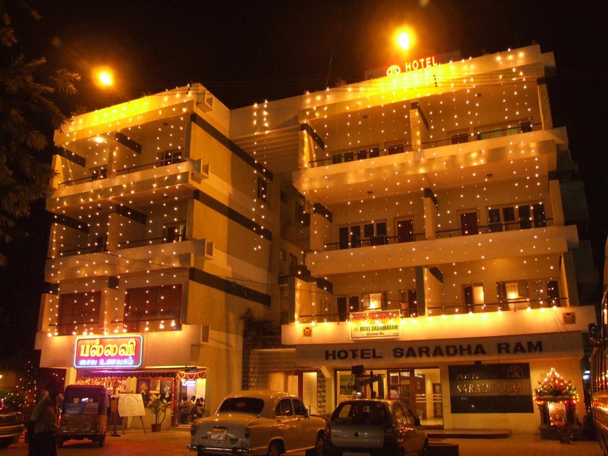 Hotel Saradharam Chidambaram Exteriör bild